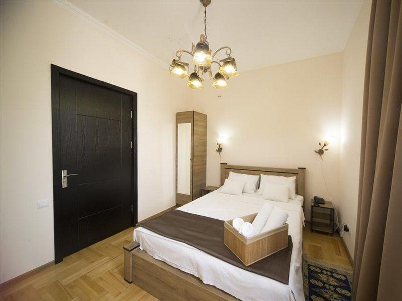 Log Inn Boutique Hotel Tbilisi Eksteriør billede
