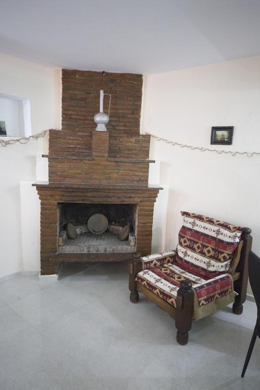 Log Inn Boutique Hotel Tbilisi Eksteriør billede