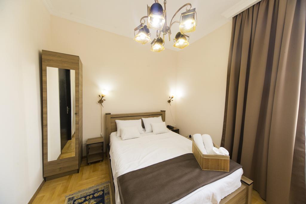 Log Inn Boutique Hotel Tbilisi Eksteriør billede